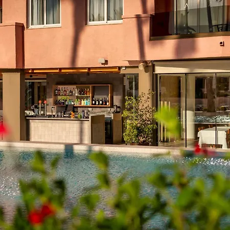 Aqua The Breeze (adults Only +18) Santa Susanna