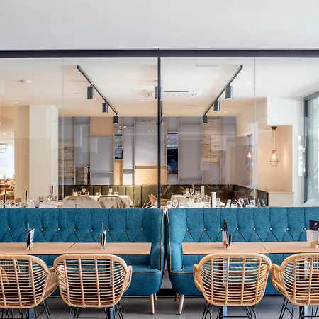 Aqua The Breeze (adults Only +18)