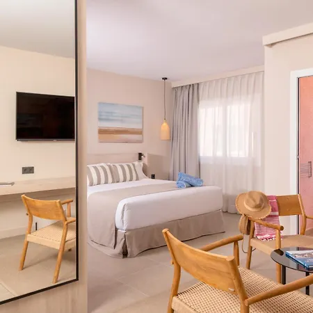 Hotel Aqua The Breeze (adults Only +18) 4*